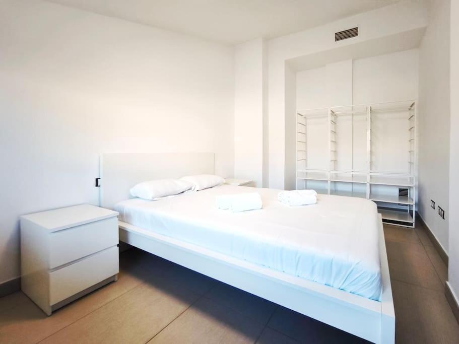 Moderno Apartamento Duplex En Terrassa Centro מראה חיצוני תמונה
